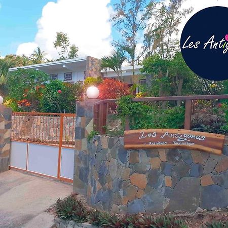 Bed and Breakfast Les Antigones Port Mathurin Exterior foto